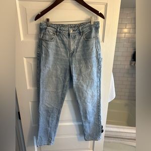 American Eagle Mom Jeans